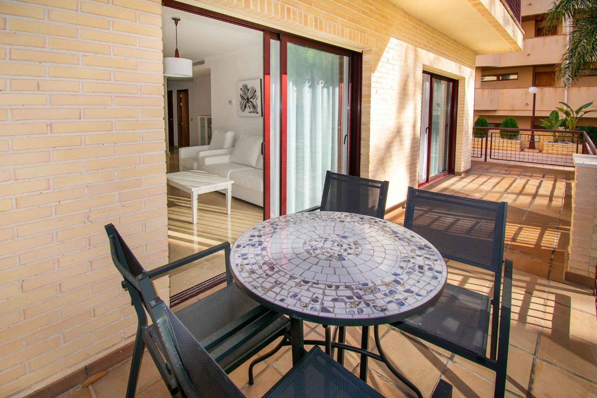 Apartamentos Albir Confort - Avenida 3 Dorm. El Albir Eksteriør bilde