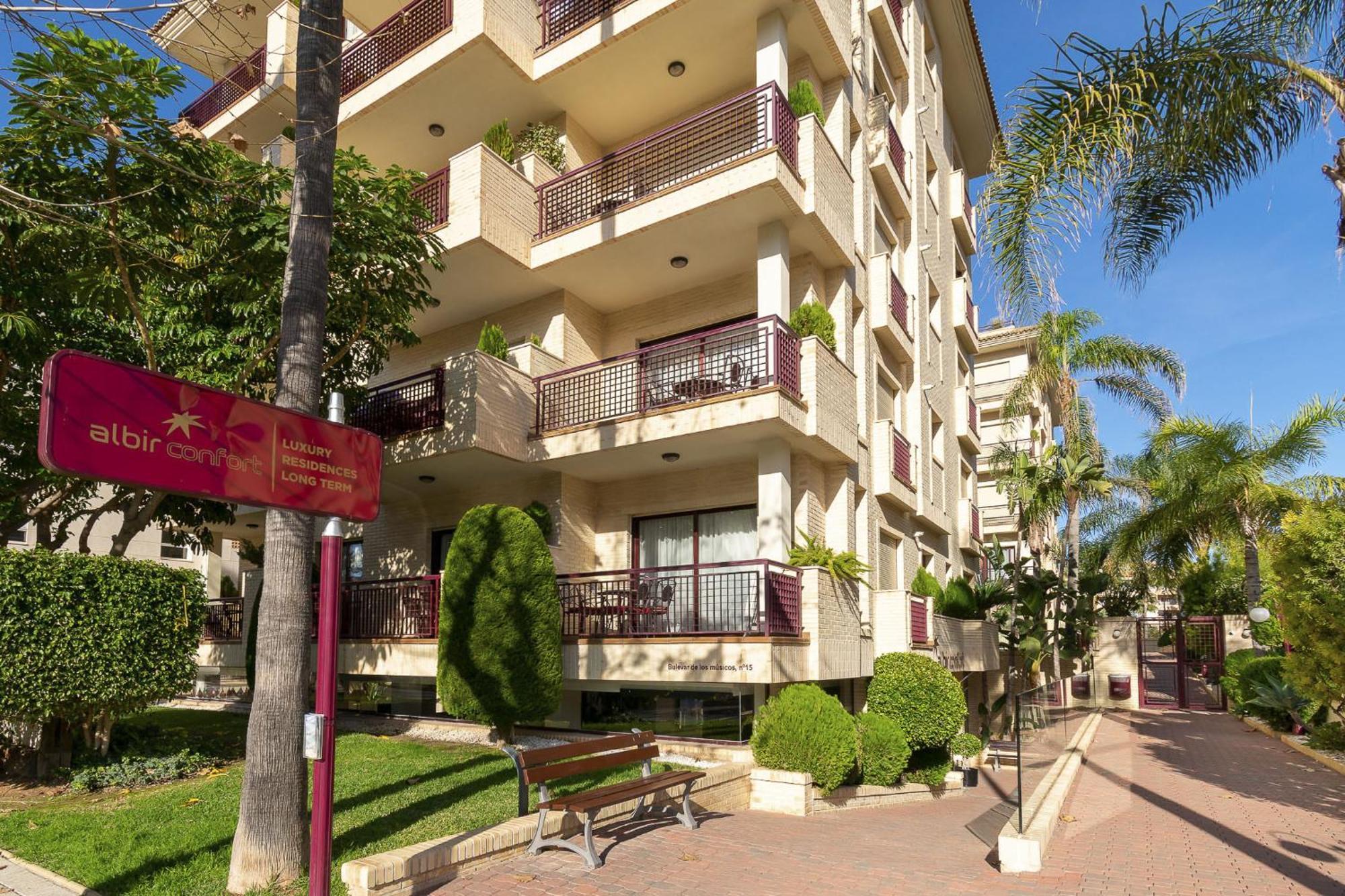 Apartamentos Albir Confort - Avenida 3 Dorm. El Albir Eksteriør bilde